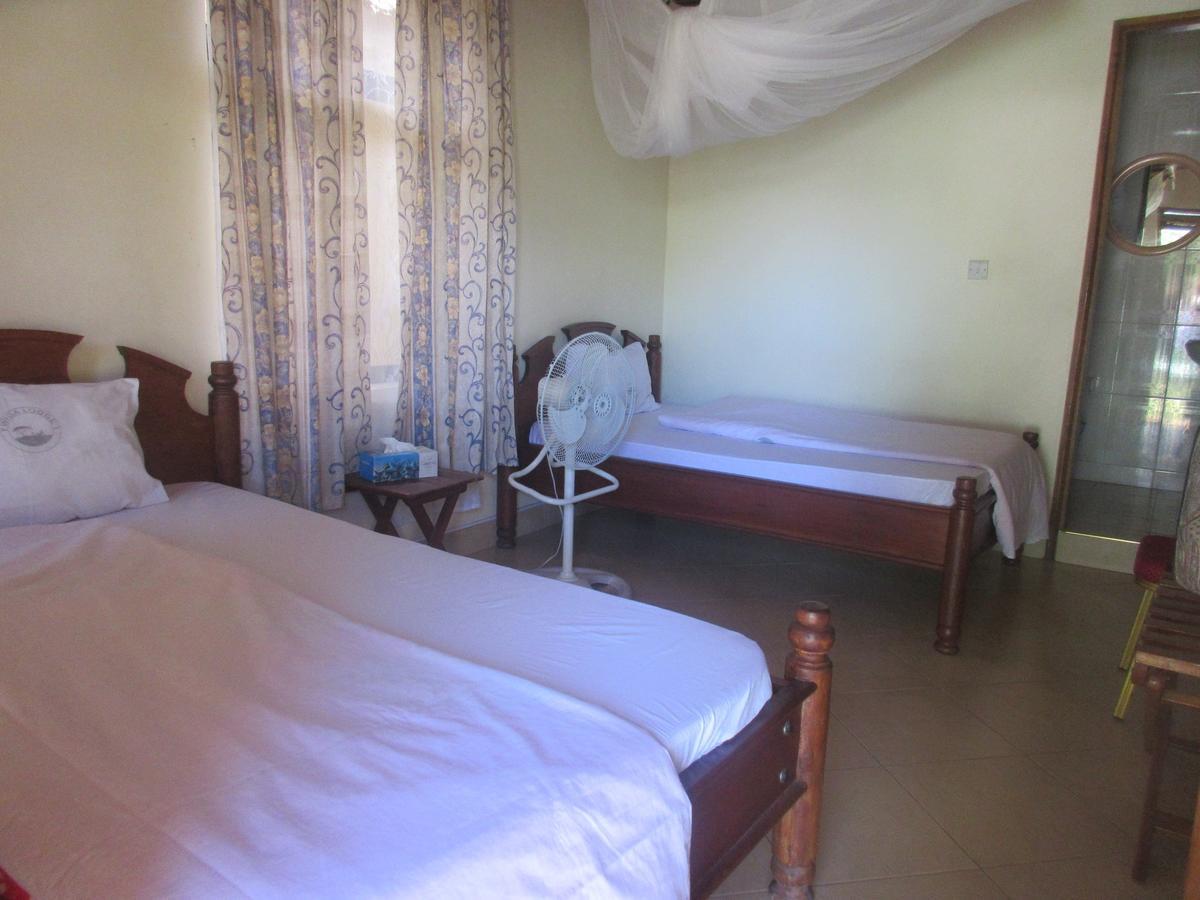 Twiga Lodge And Campsite Mto wa Mbu Exterior foto