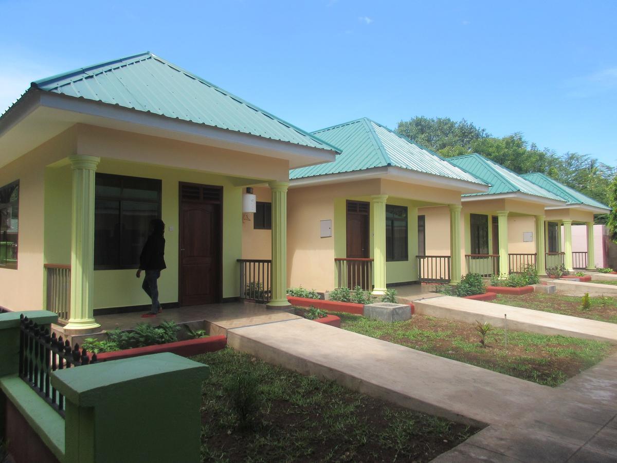 Twiga Lodge And Campsite Mto wa Mbu Exterior foto